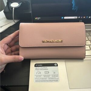 Micheal Kors Pink wallet